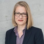Dr. Eva Bleul Dr. Eva Bleul